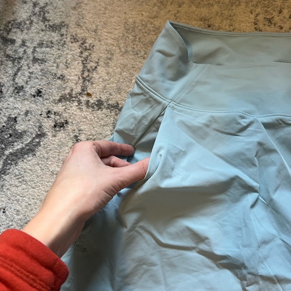 NWT Nike Women’s Dri Fit Bliss Midi Rise Training Skort Size Medium - Picture 6 of 9